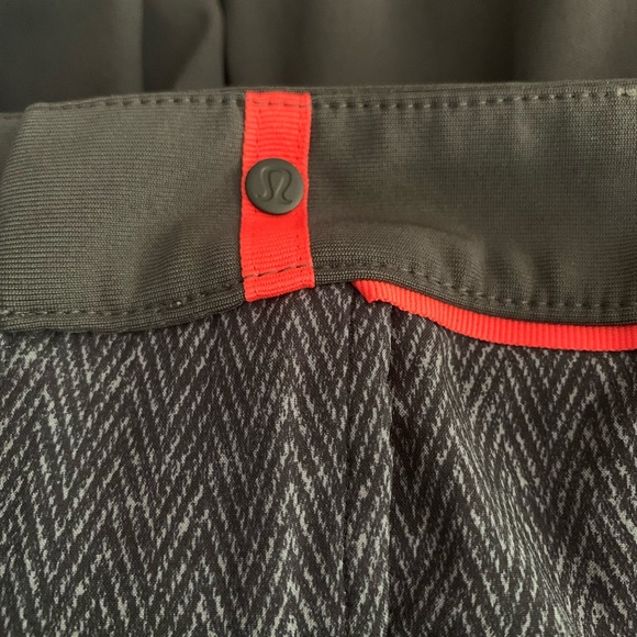Lululemon classic fit pant. Warpstreme - Picture 6 of 6